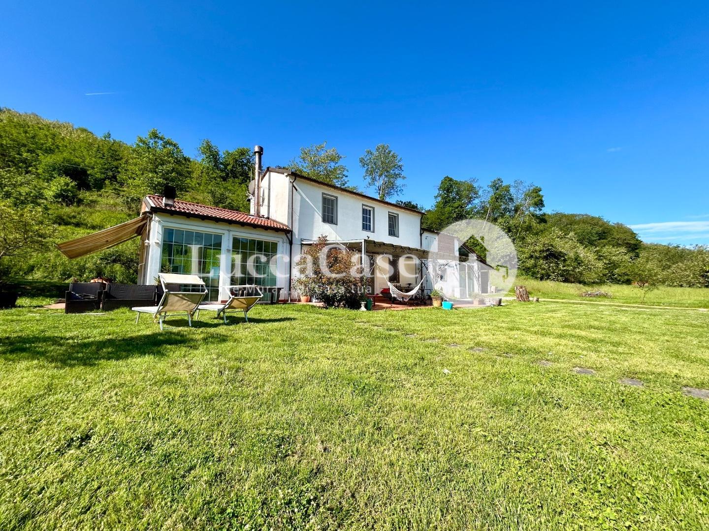 Single-family house for sale in Lucca