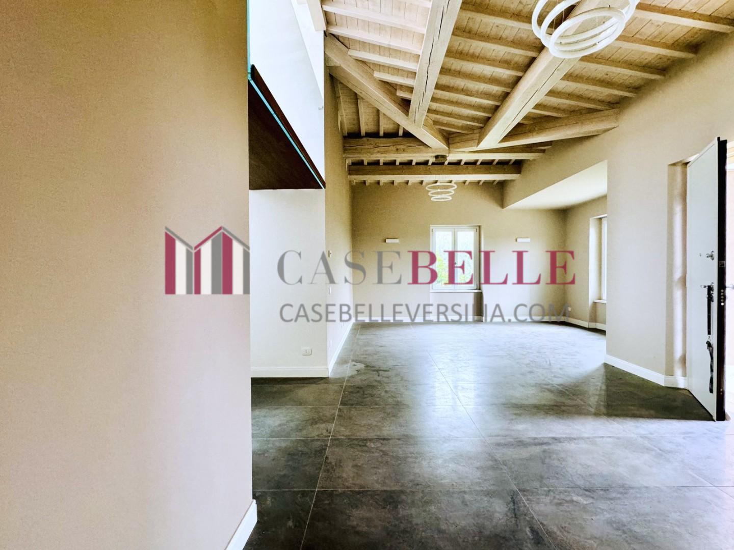 casa indipendente - Pietrasanta