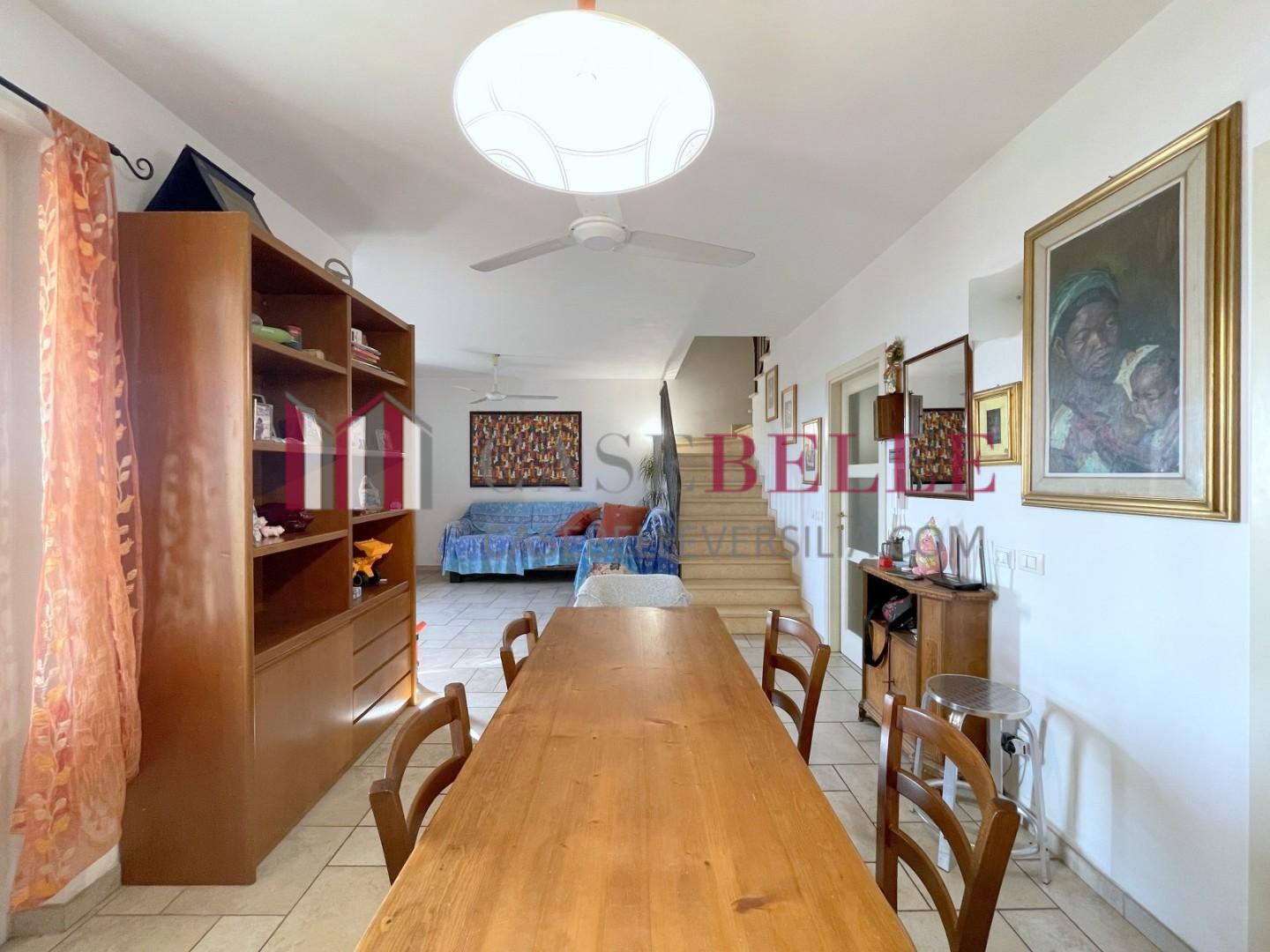 villetta bifamiliare - Camaiore