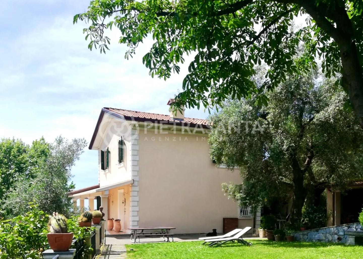https://www.casagest24.it/foto_logo/1416832-zohyu12o.jpg