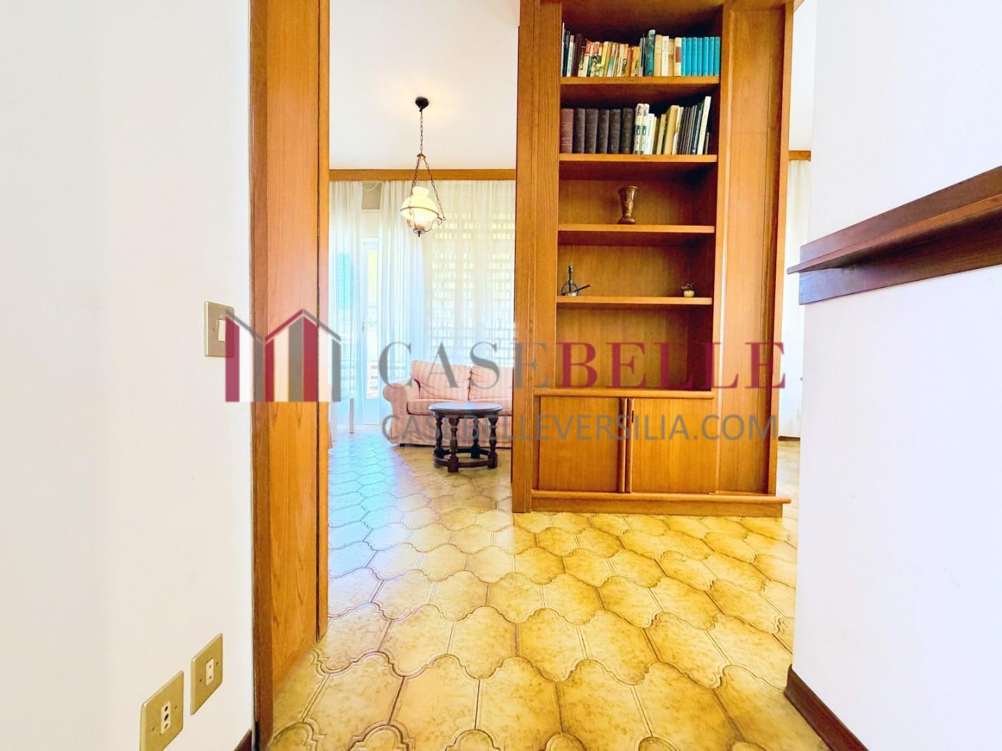 casa semindipendente - Camaiore