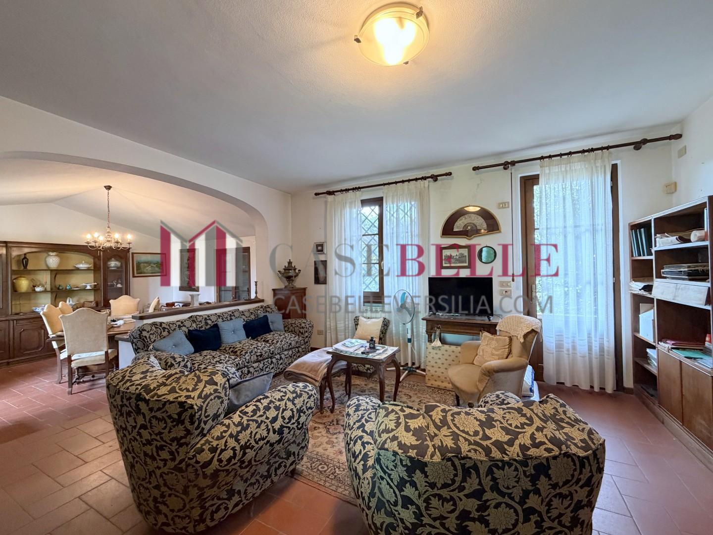 villetta trifamiliare - Camaiore