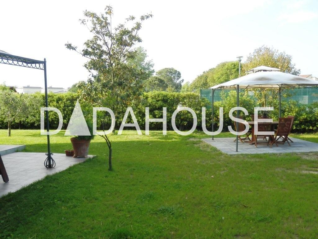 Villa for sale in Pisa