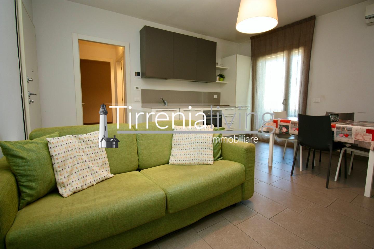 Apartment for holiday rentals, ref. C-356-E