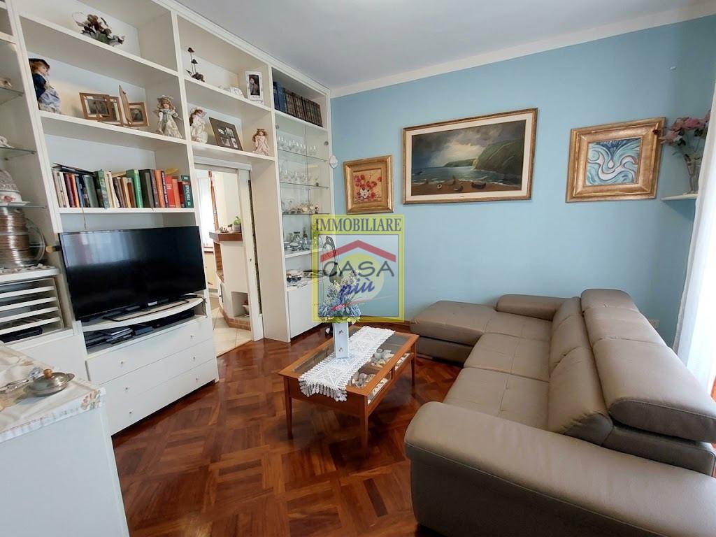 Viareggina in vendita a San Lorenzo Alle Corti, Cascina (PI)