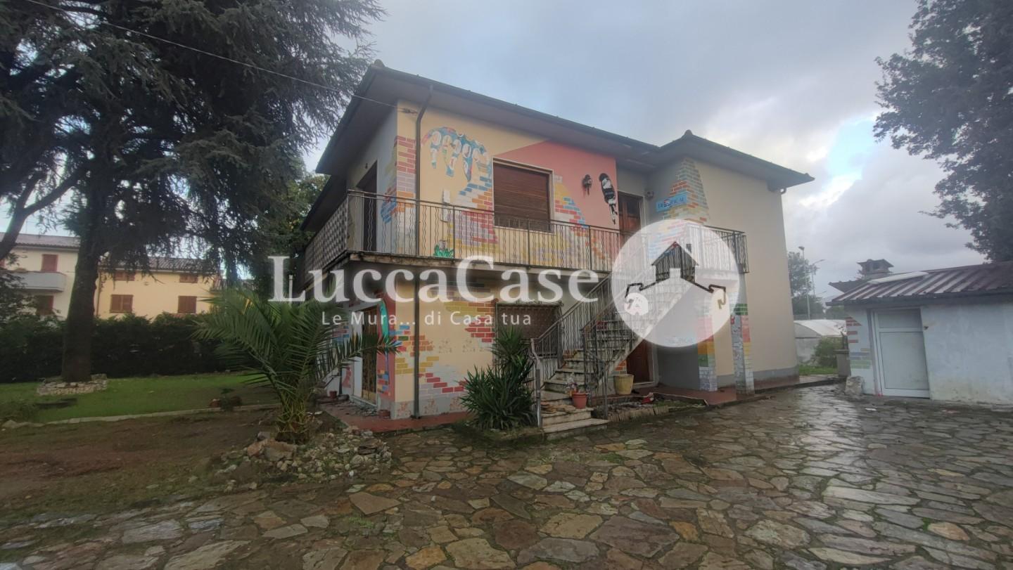 Villa in vendita a Arancio - Lucca
