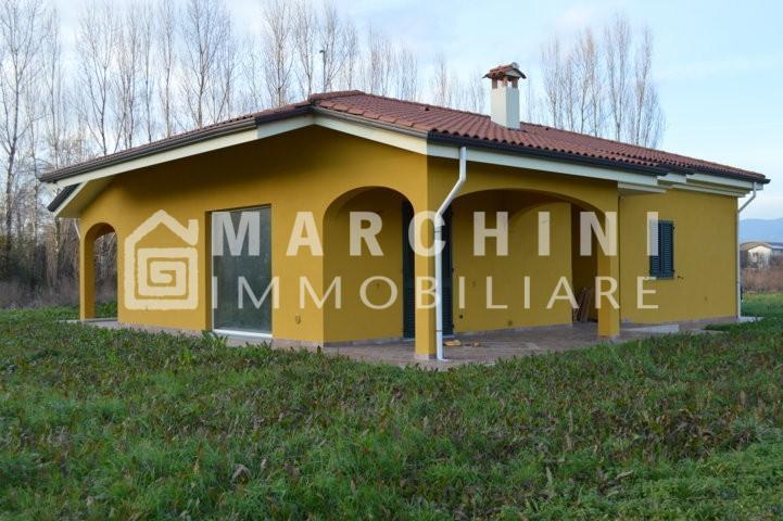 Villa for sale in Capannori (LU)