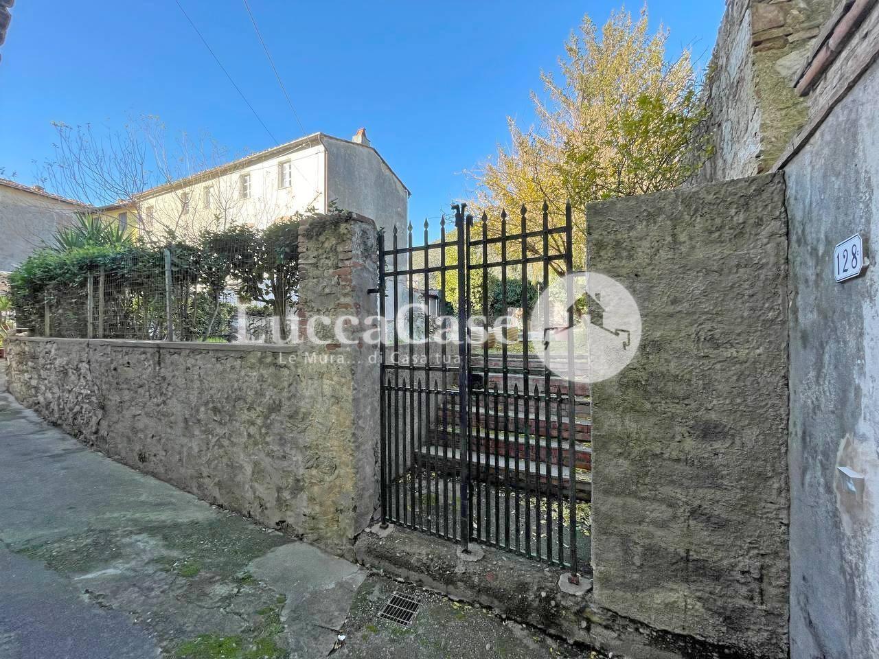 Townhouses for sale, ref. N035P