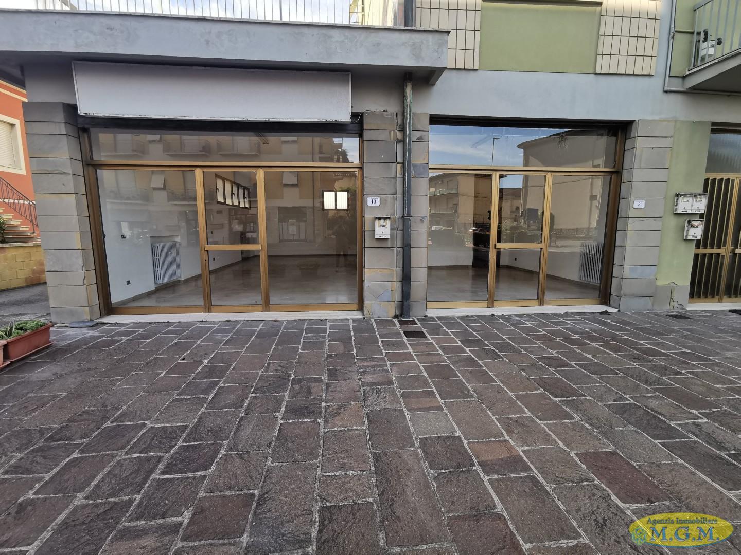 Mgmnet.it: Locale comm.le/Fondo in affitto a Castelfranco di Sotto