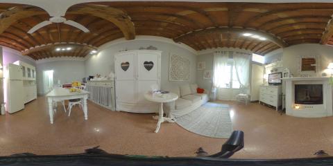 Appartamento in vendita a Centro storico, Lucca (LU)