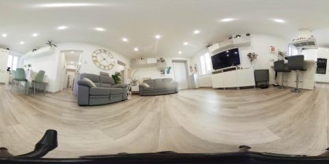 Appartamento in vendita a Centro storico, Lucca (LU)