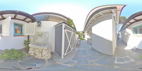 Porzione di casa in vendita a Lido Di Camaiore, Camaiore (LU)