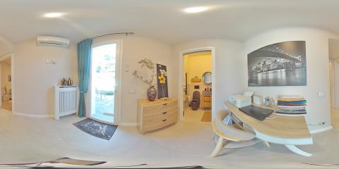 Porzione di casa in vendita a Lido Di Camaiore, Camaiore (LU)