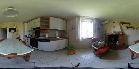 Corte in vendita a Segromigno In Piano, Capannori (LU)