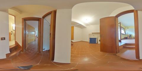 Villa in vendita a Montecarlo (LU)